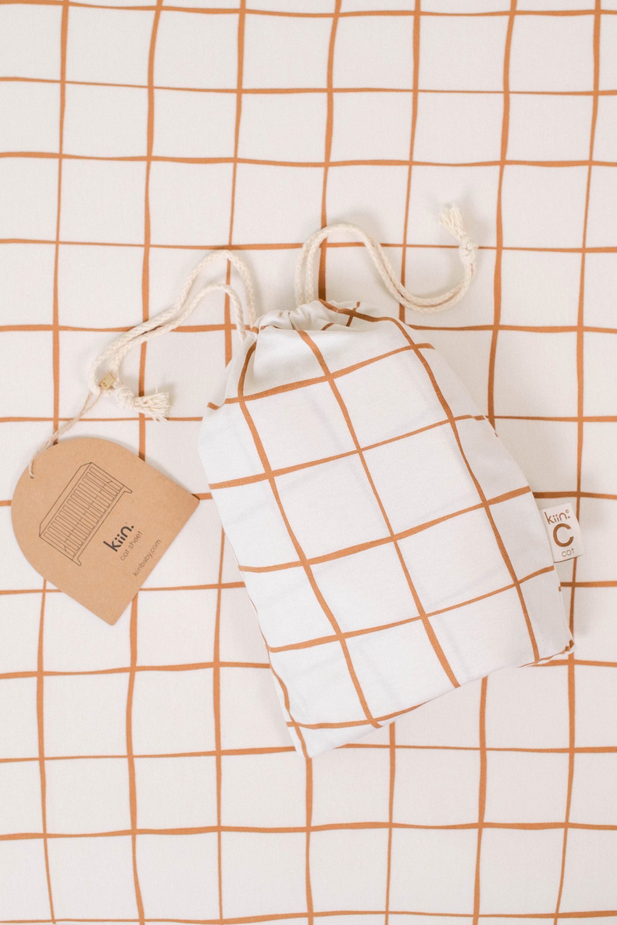 Cot Organic Sheet - Lattice