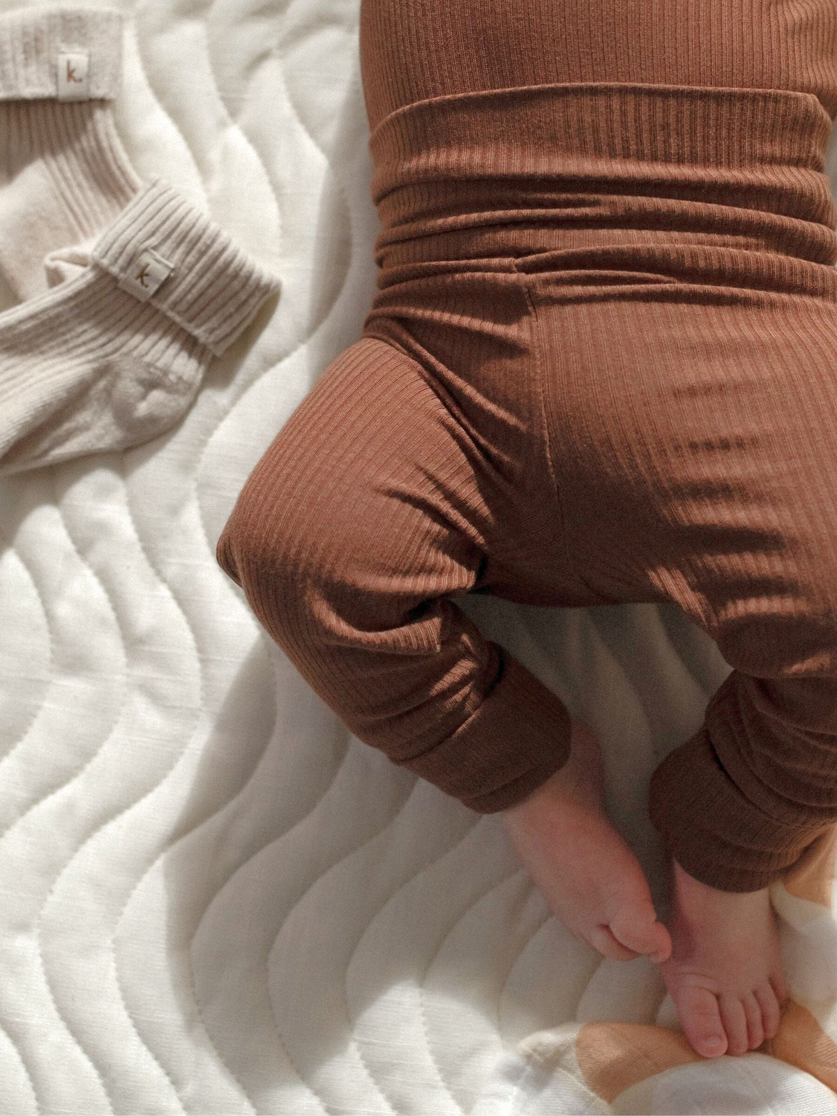 Bamboo Fold Down Leggings - Chocolate Clothing Kiin ® 