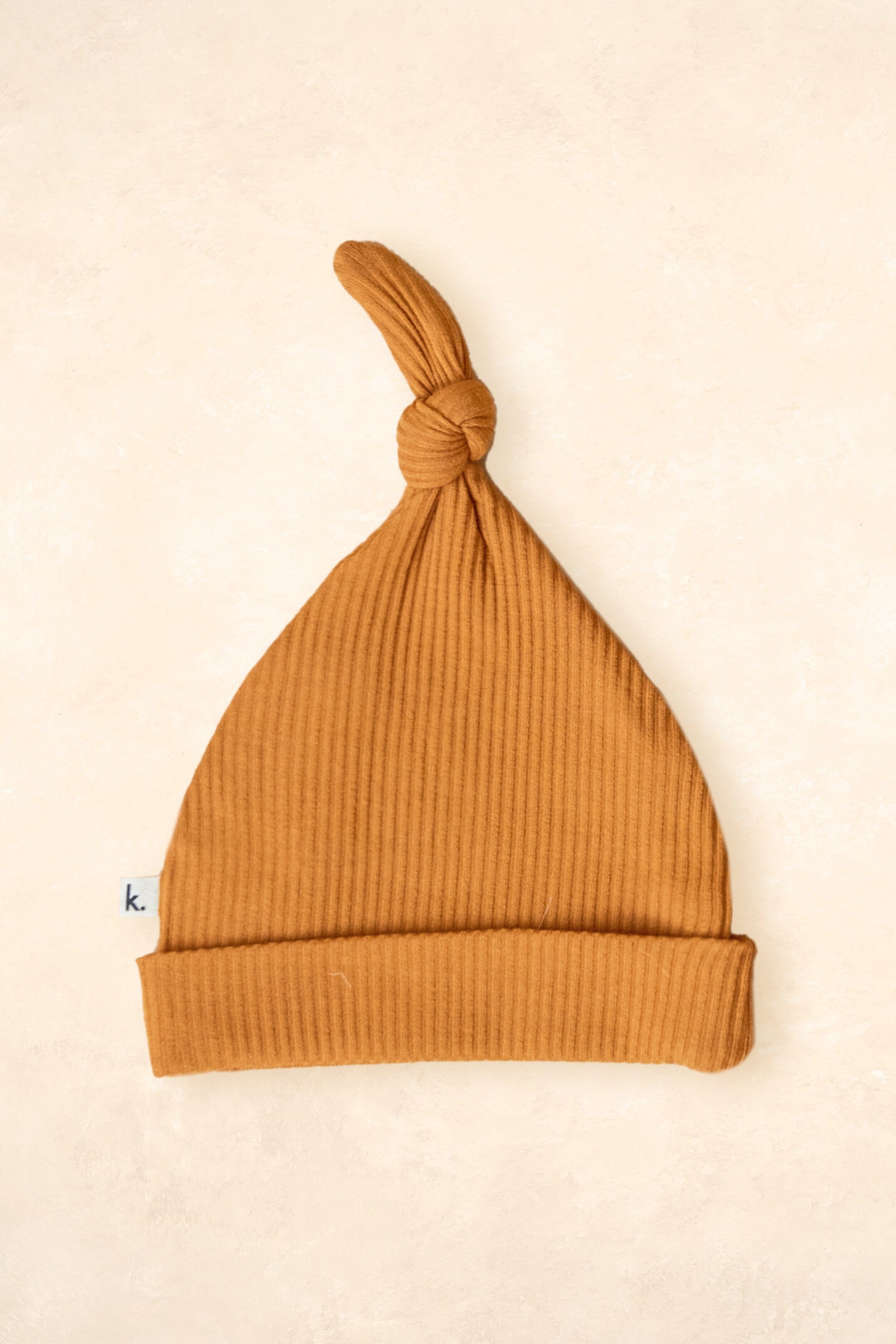 Bamboo Stretch Beanie - OUTLET Bows + Beanies Kiin ® Caramel 