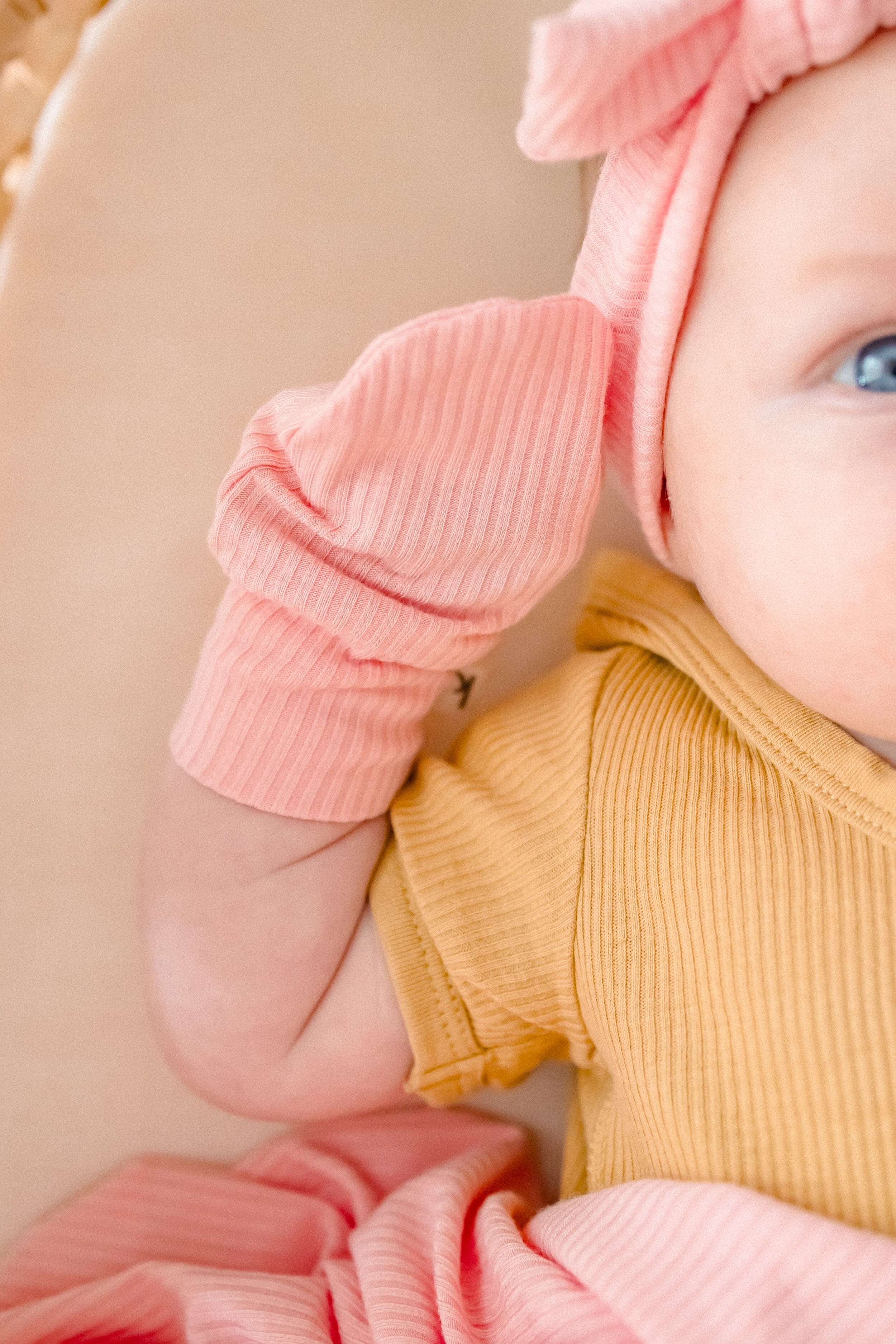 Bamboo Stretch Mittens Mittens Kiin ® 