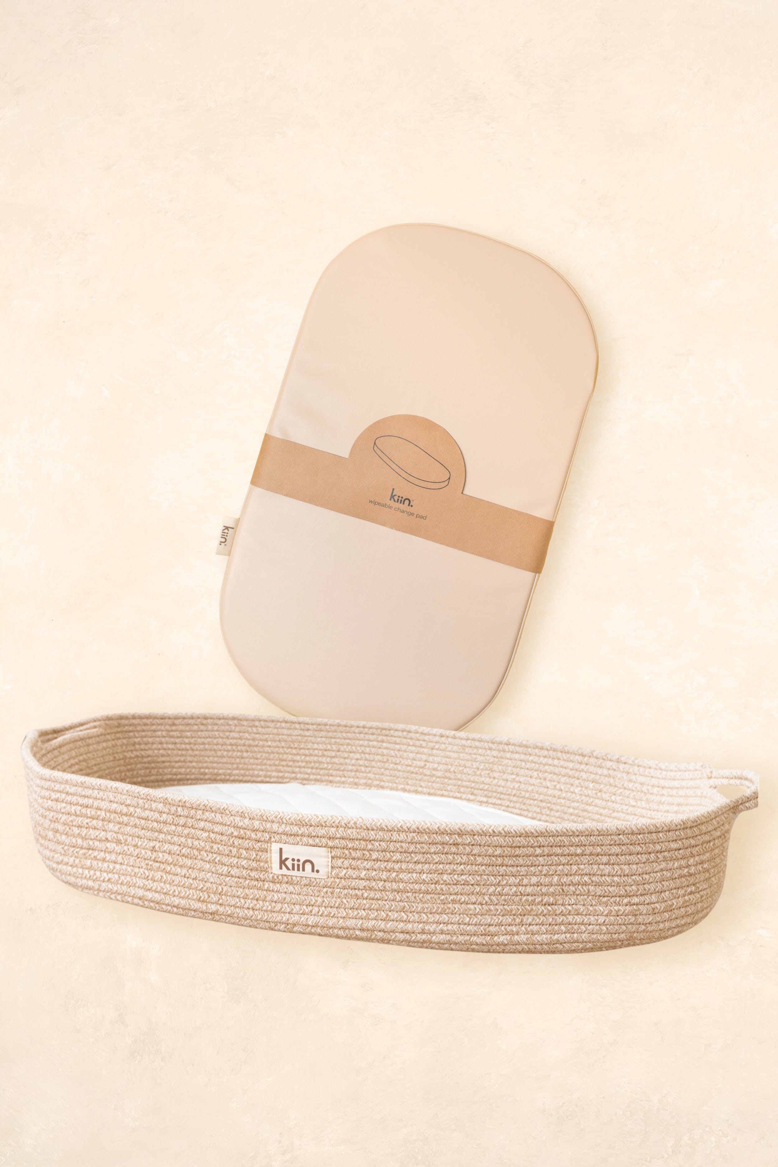 Change Basket + Wipeable Change Pad Bundle Bundles Kiin ® Latte 