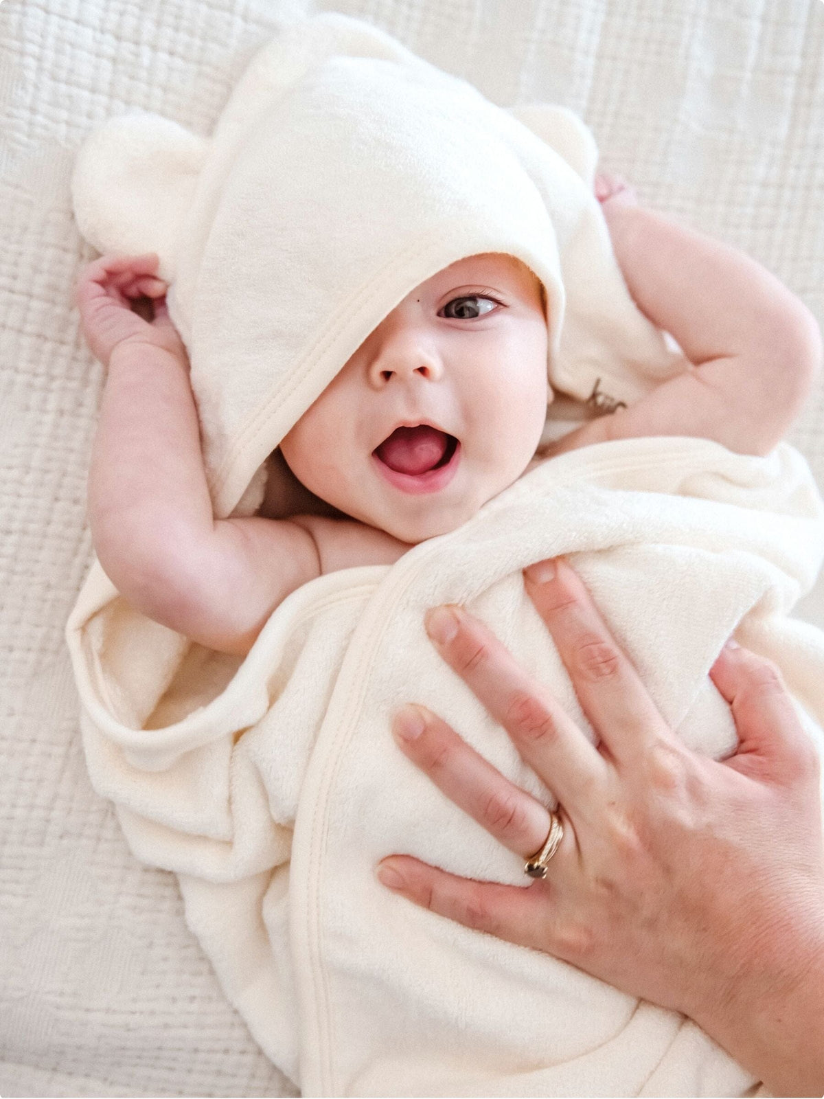 Hooded Towel - Ivory Towels + Wash Cloths Kiin ® 