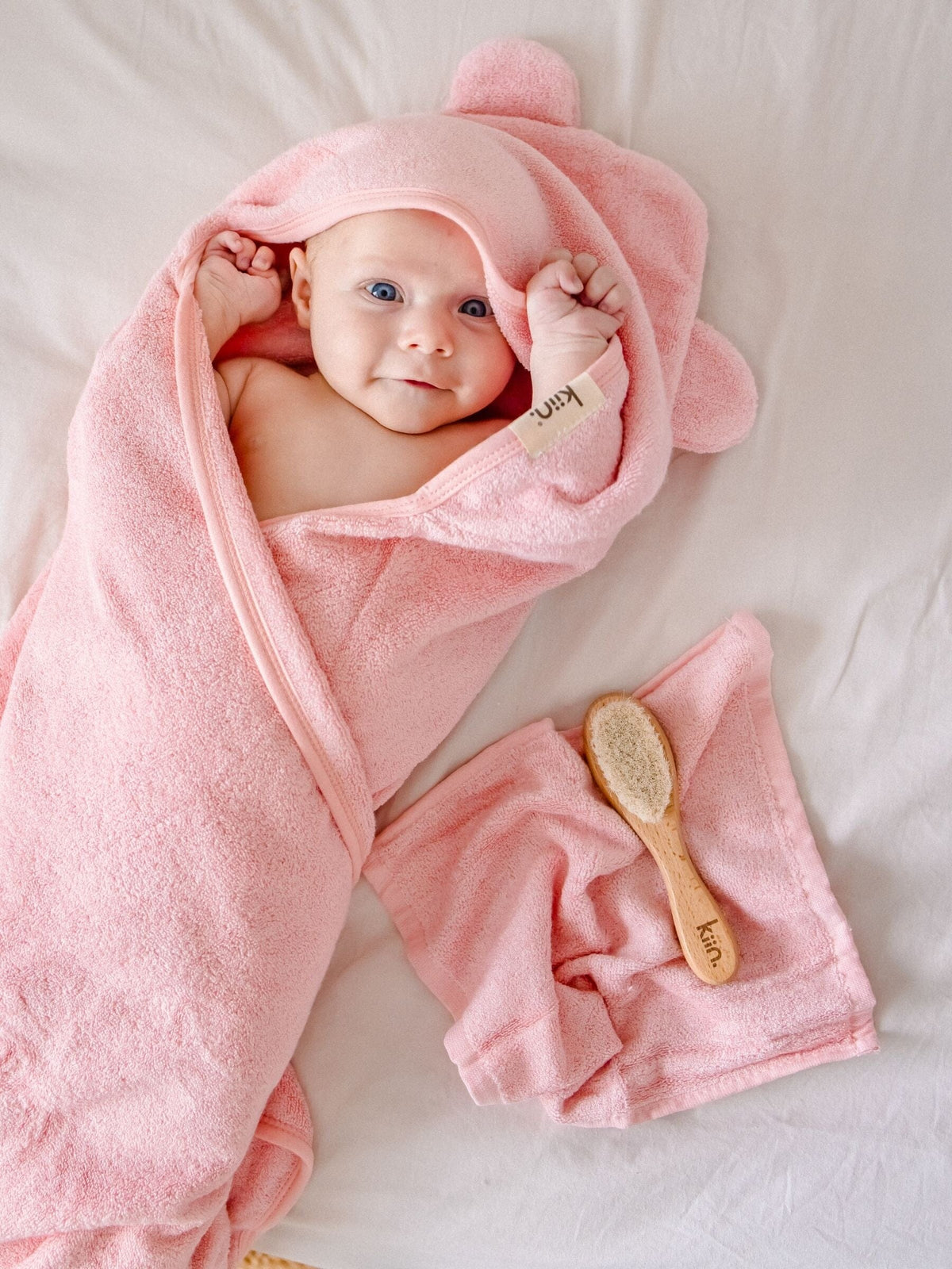 Hooded Towel - Peony Towels + Wash Cloths Kiin ® 