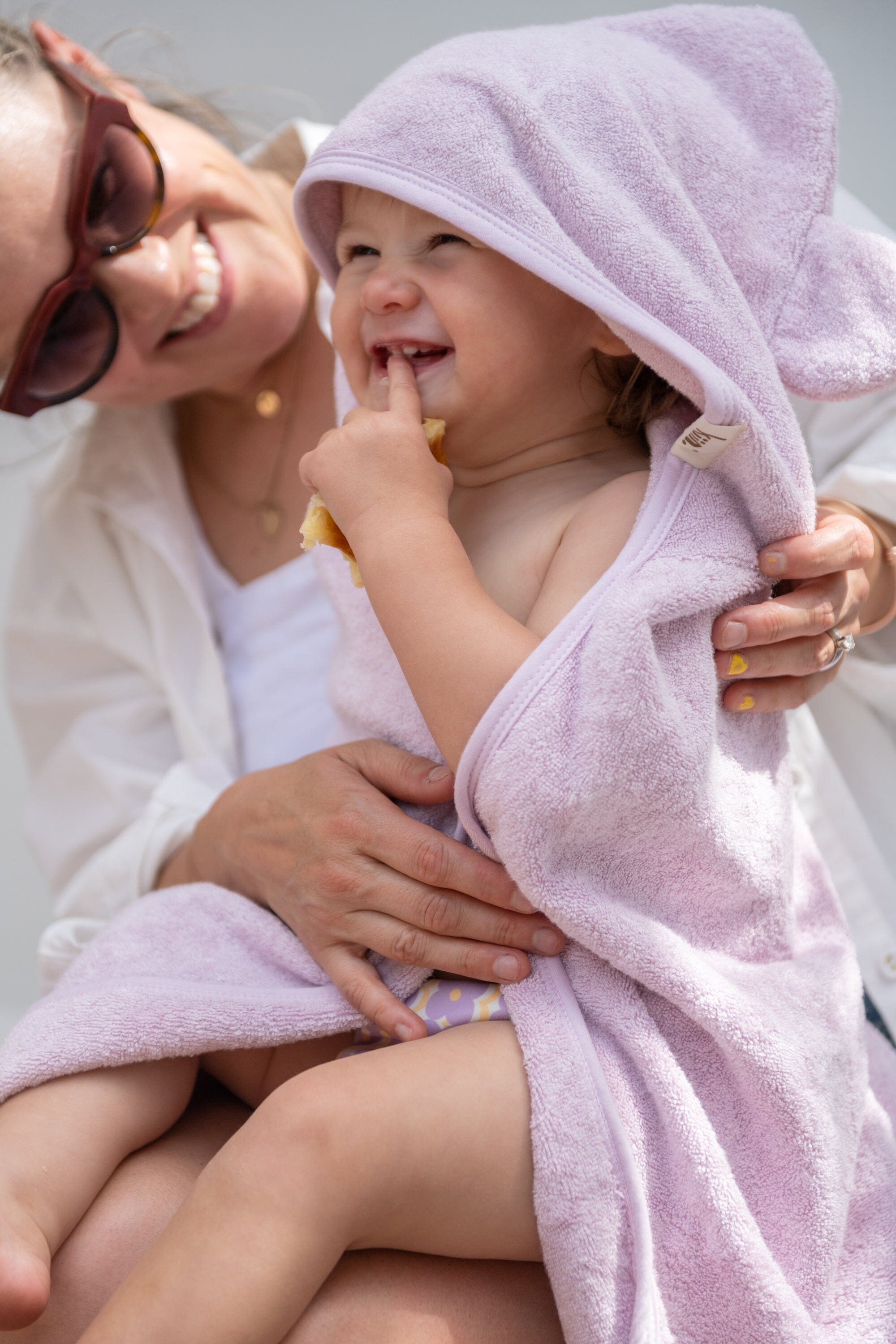 Hooded Towel Towels + Wash Cloths Kiin ® 