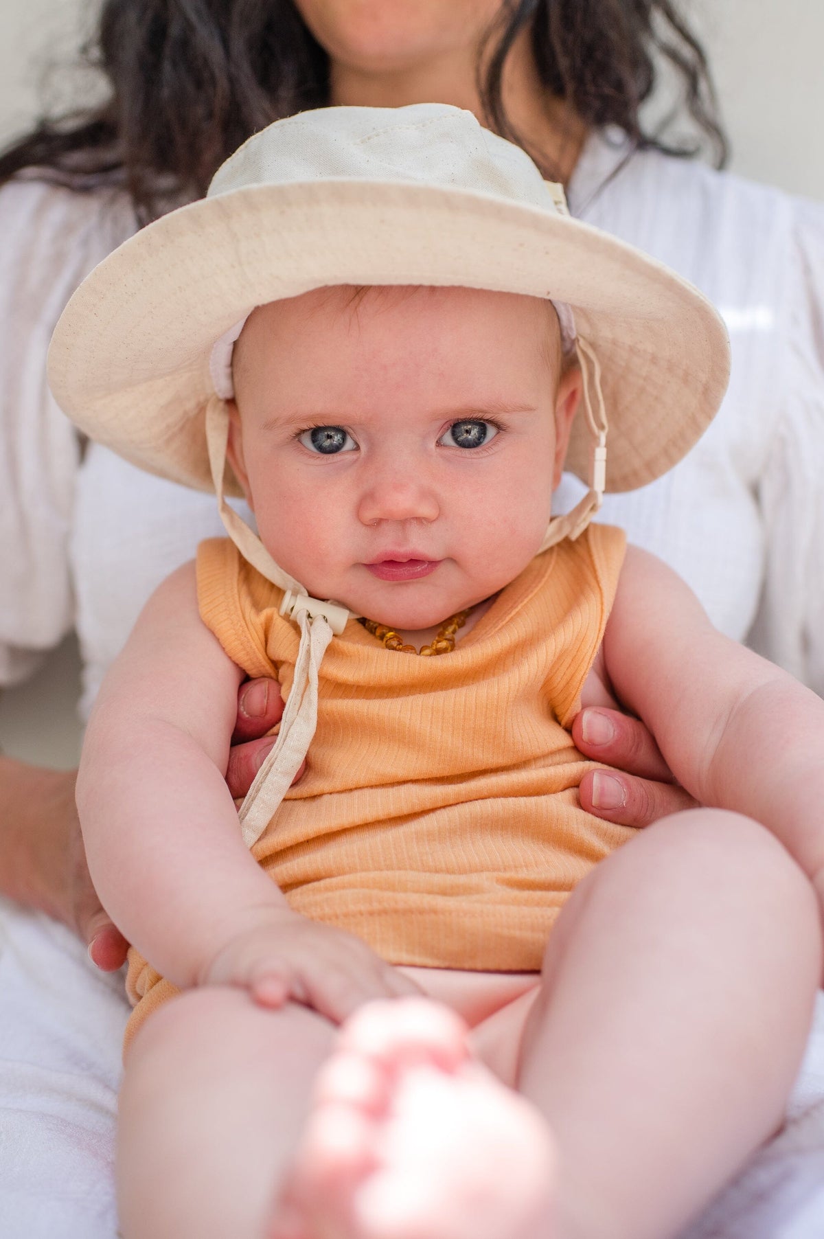 Little adventures in Kiin’s Oat cotton sun hat
