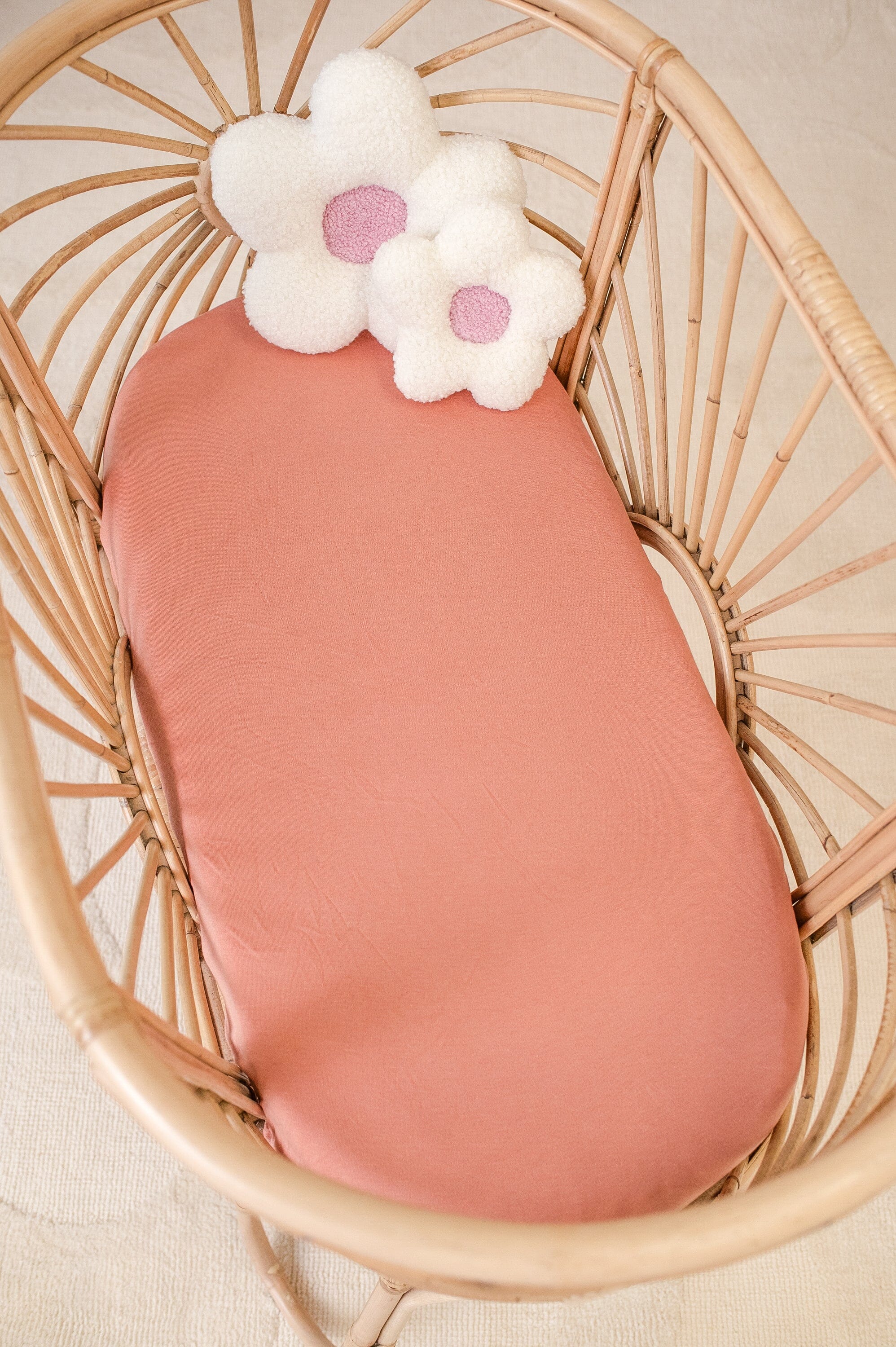 Organic Change Pad/Bassinet Sheet - OUTLET Sheets Kiin ® Blush 