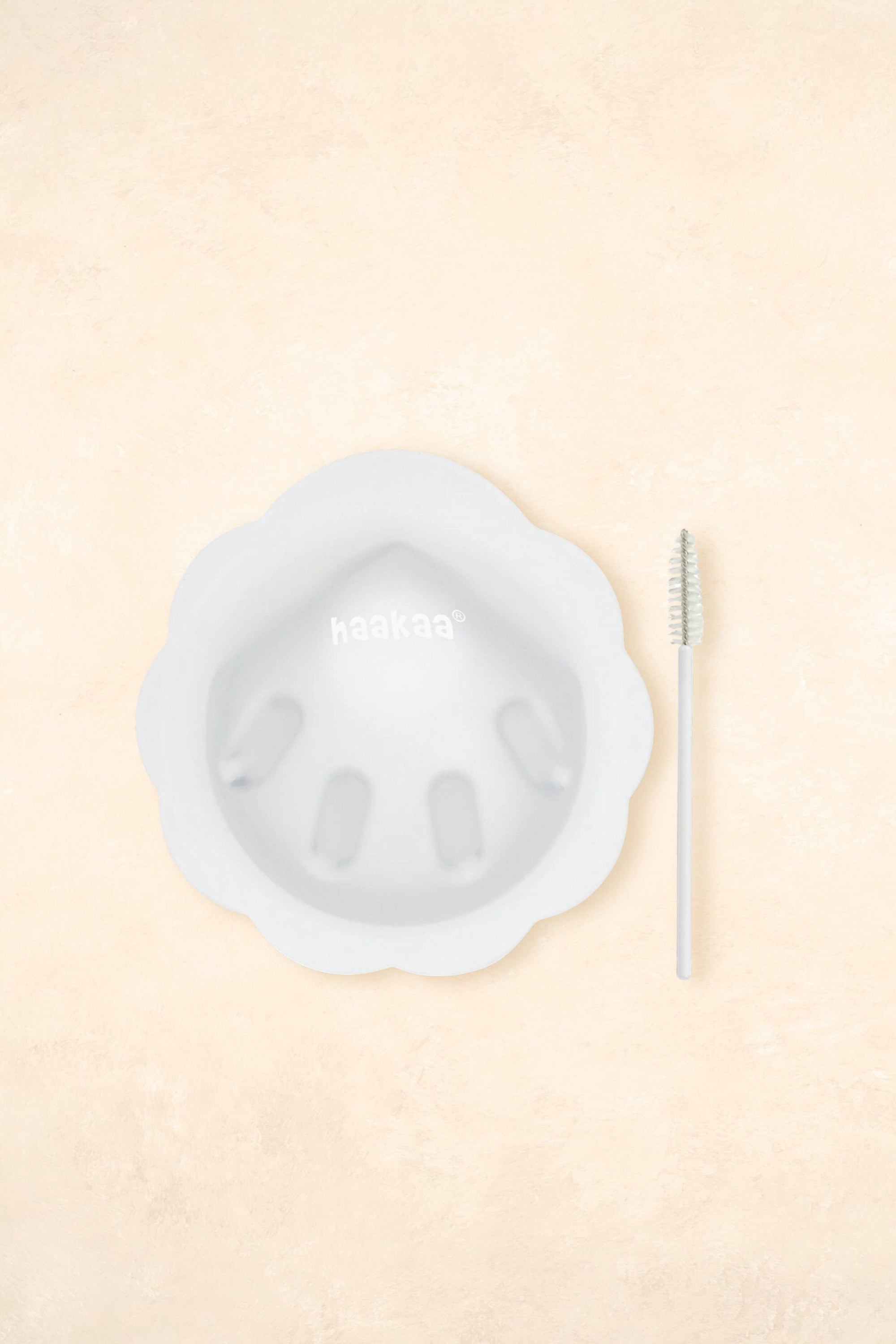 Petal Soft Silicone Milk Collector - 30ml Bottle Feeding Haaka 