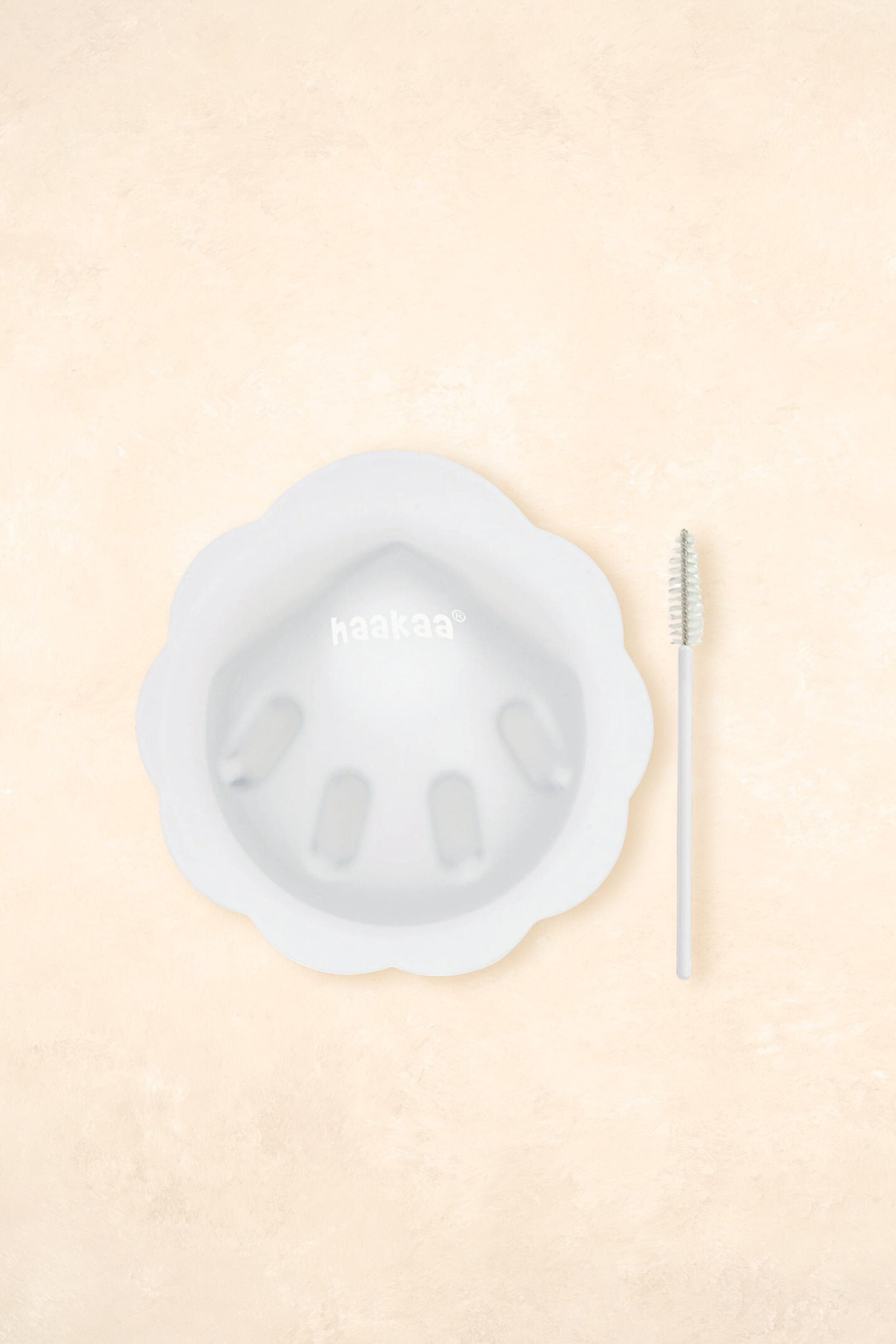 Petal Soft Silicone Milk Collector - 30ml Bottle Feeding Haaka 