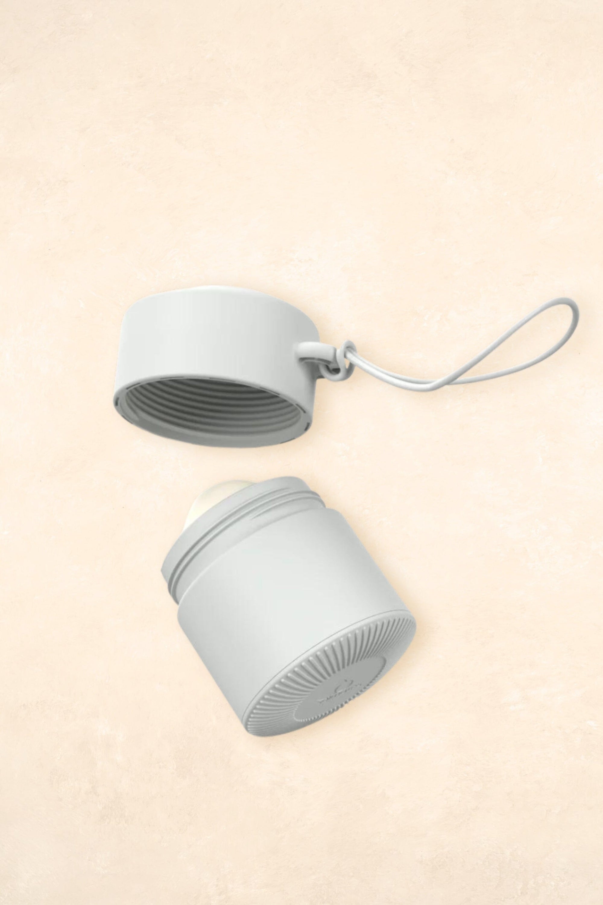 Refillable Sunscreen Applicator Skincare Solmates Ghost Gum Grey 50ml 