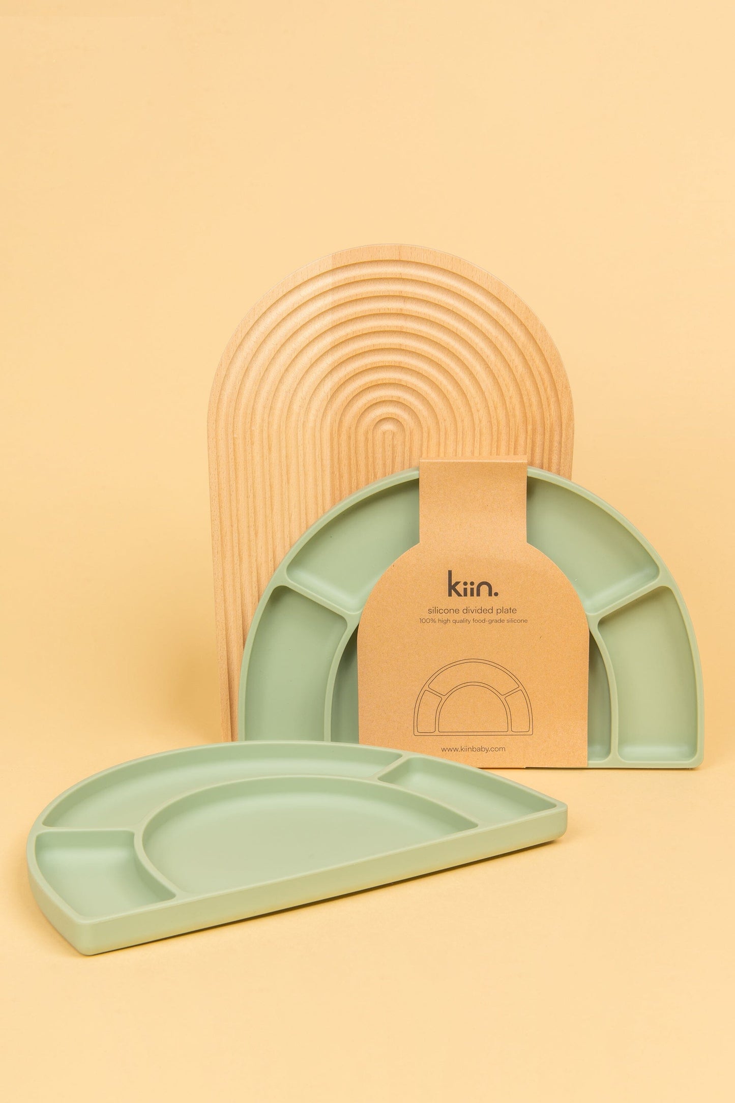 Silicone Divided Plate Bibs + Tableware Kiin ® 