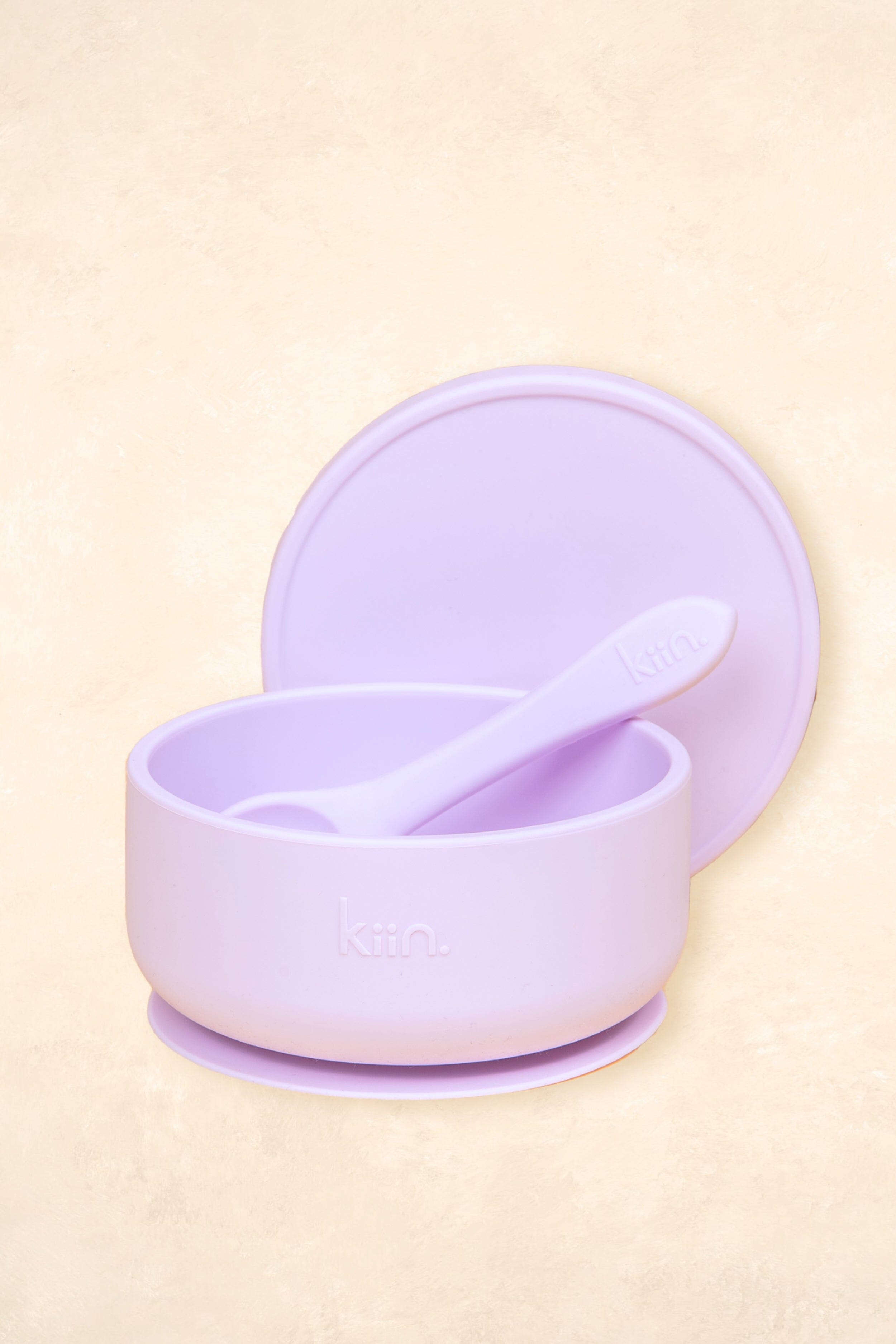 Silicone Suction Bowl with lid + Spoon Set - Outlet Bibs + Tableware Kiin ® Lilac 