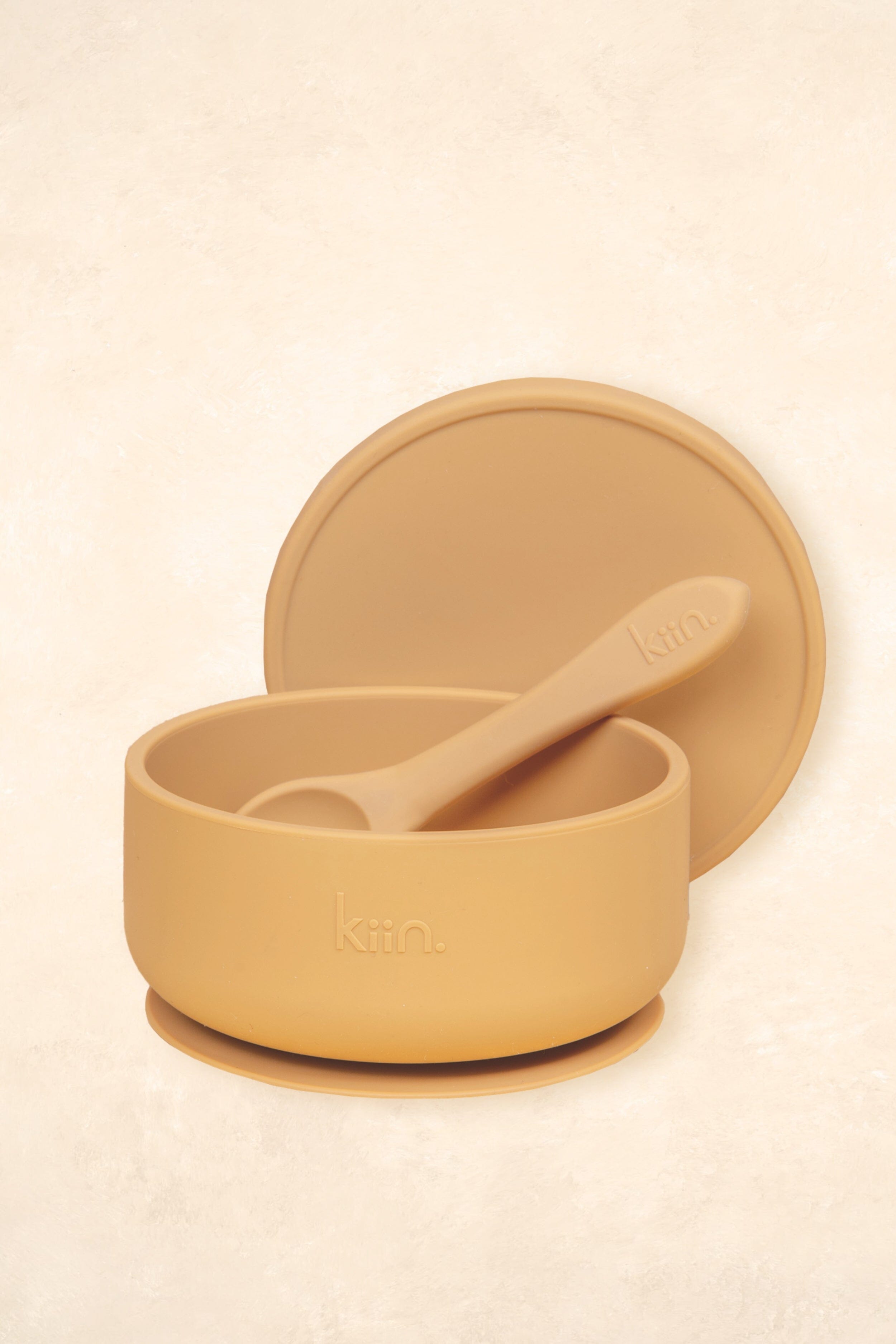 Silicone Suction Bowl with lid + Spoon Set - Outlet Bibs + Tableware Kiin ® Tan 